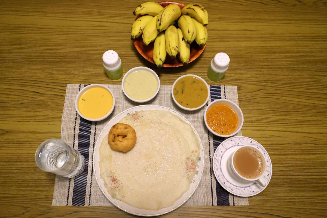 Nalinam Homestay Thiruvananthapuram ภายนอก รูปภาพ