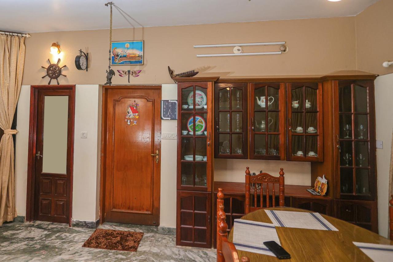 Nalinam Homestay Thiruvananthapuram ภายนอก รูปภาพ