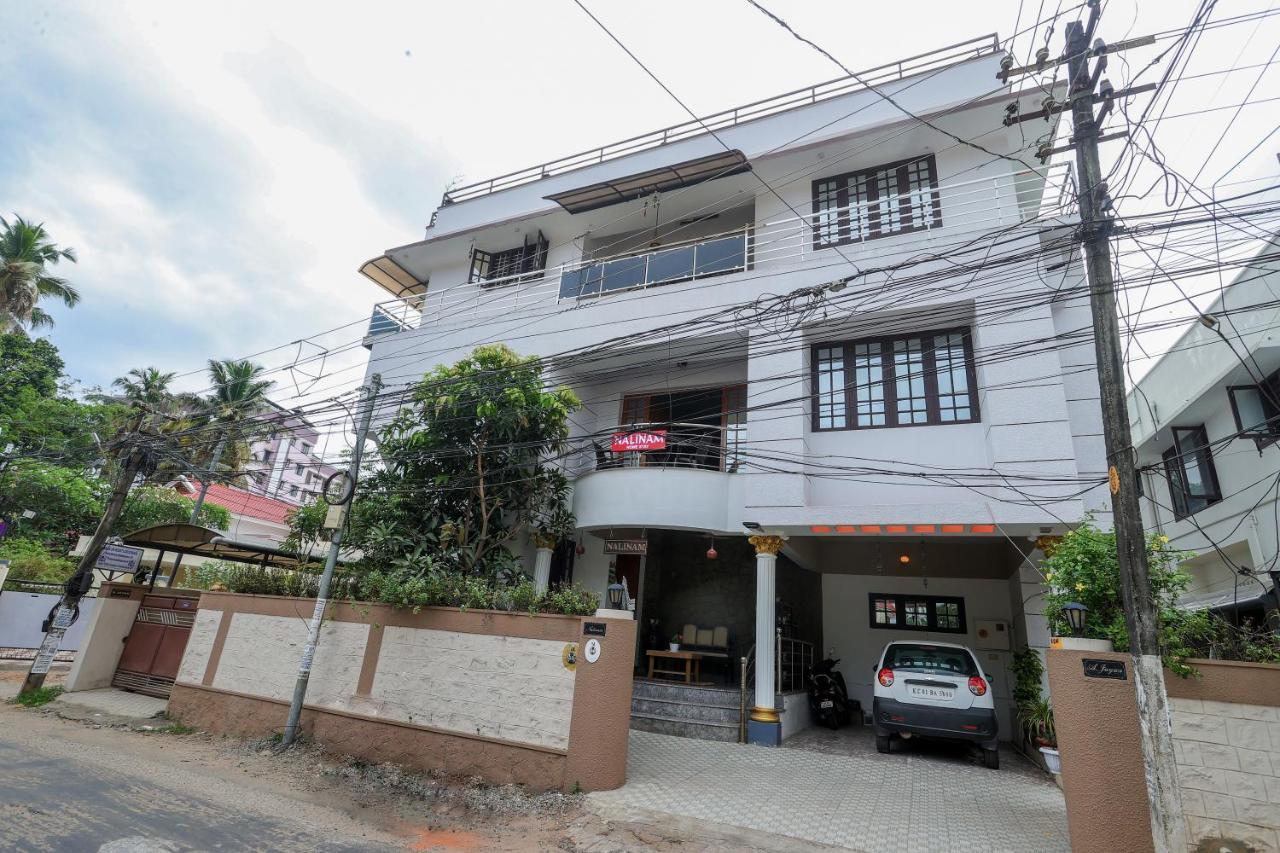Nalinam Homestay Thiruvananthapuram ภายนอก รูปภาพ