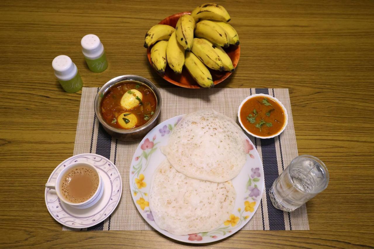 Nalinam Homestay Thiruvananthapuram ภายนอก รูปภาพ