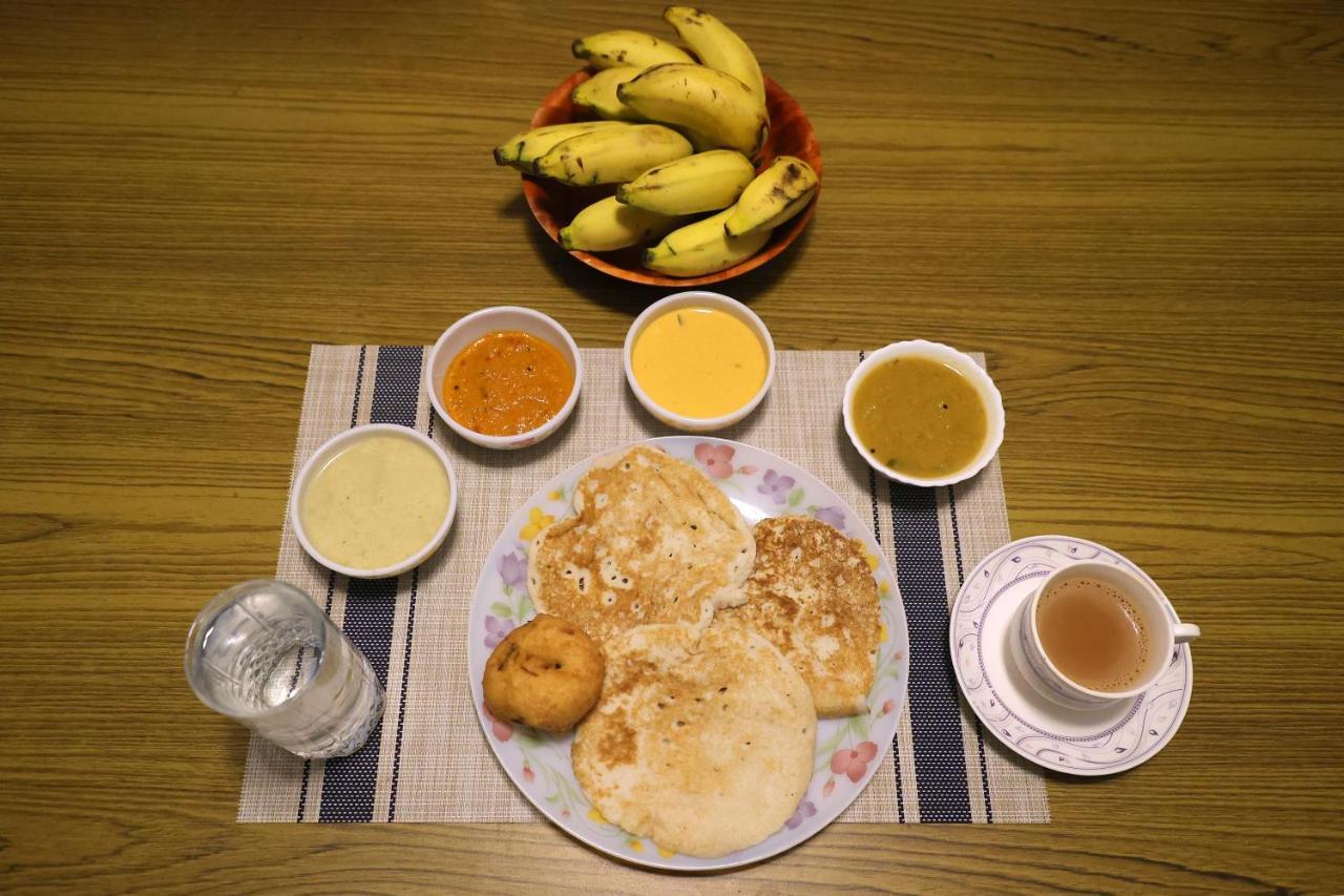 Nalinam Homestay Thiruvananthapuram ภายนอก รูปภาพ