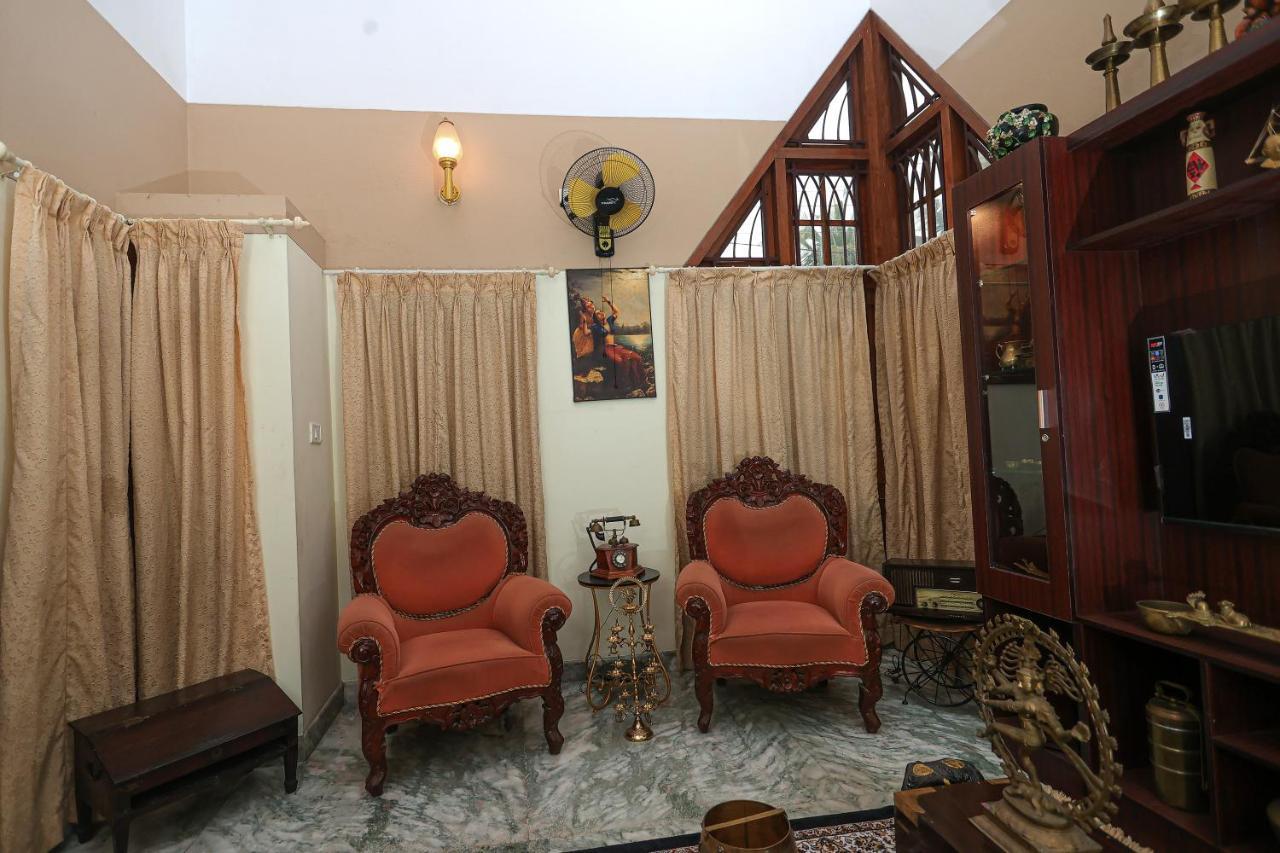 Nalinam Homestay Thiruvananthapuram ภายนอก รูปภาพ