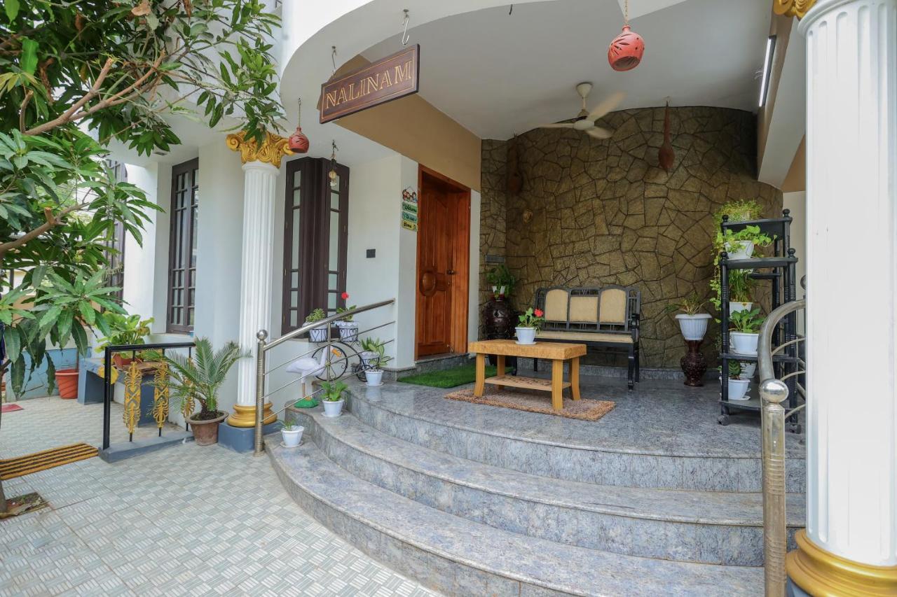 Nalinam Homestay Thiruvananthapuram ภายนอก รูปภาพ