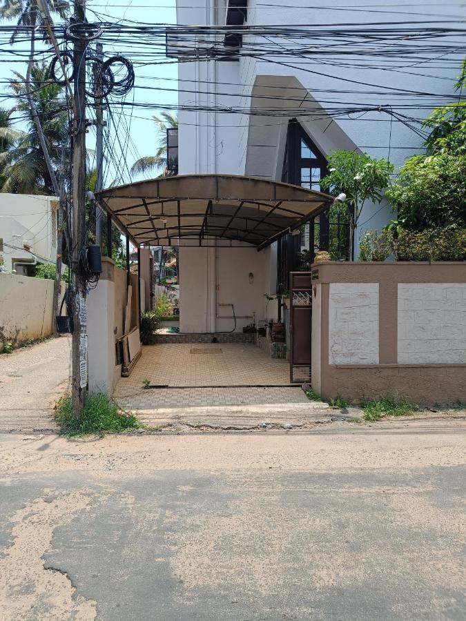 Nalinam Homestay Thiruvananthapuram ภายนอก รูปภาพ